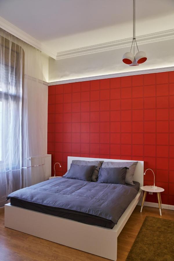 Nanirol Apartment At Gellert Bath Budapest Exterior photo