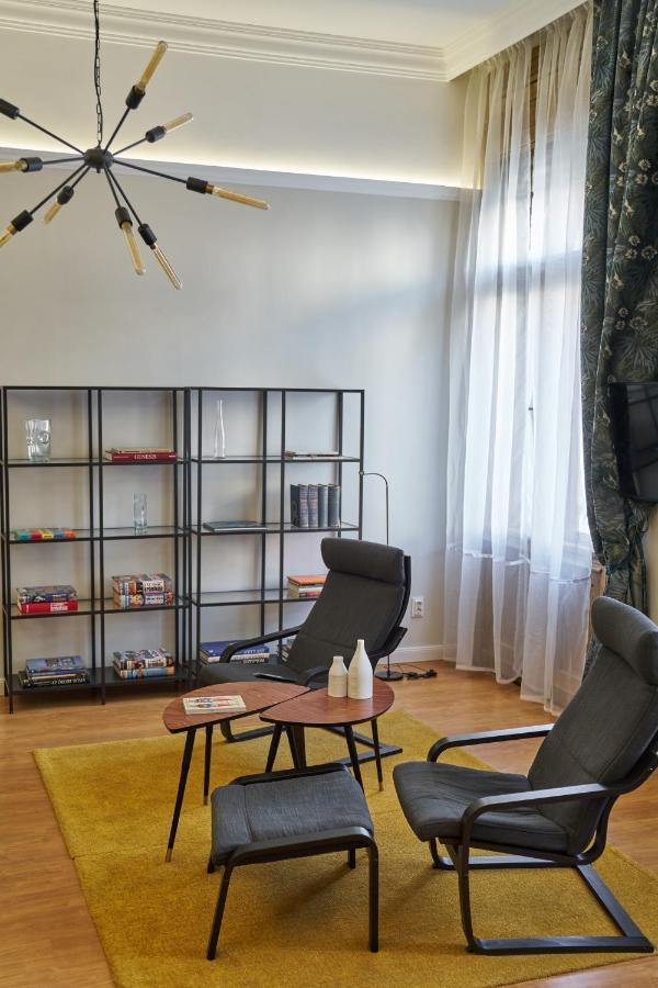 Nanirol Apartment At Gellert Bath Budapest Exterior photo